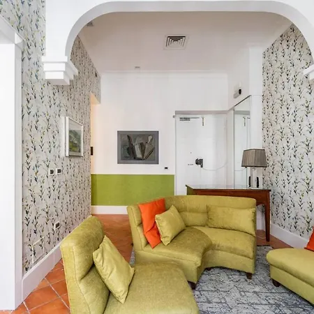 Fori Imperiali Luxe Mansion