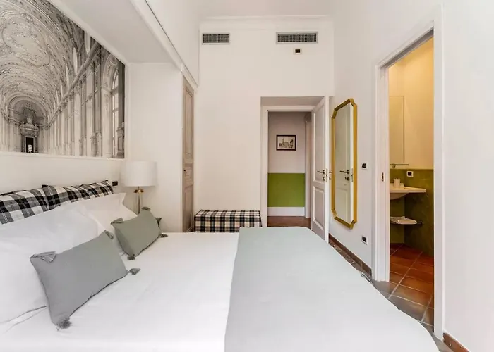 بيت ضيافة Fori Imperiali Luxe Mansion روما